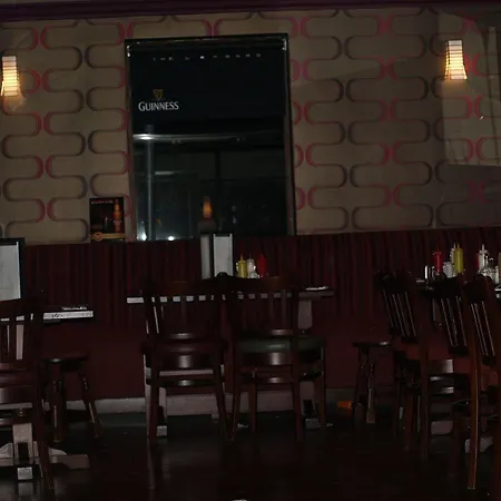 The Lombard Pub & Townhouse Hotel 4*