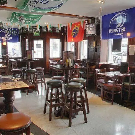 The Lombard Pub & Townhouse Hotel 4*